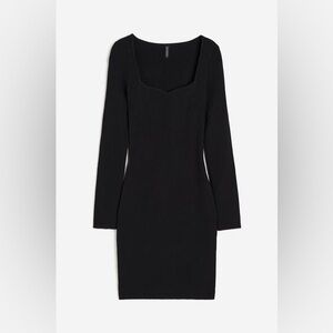 RIB-KNIT SWEETHEART-NECK BODYCON DRESS